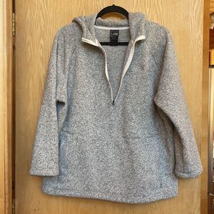 North Face Half-Zip Pullover Hoodie Light Grey- Cozy and Soft!